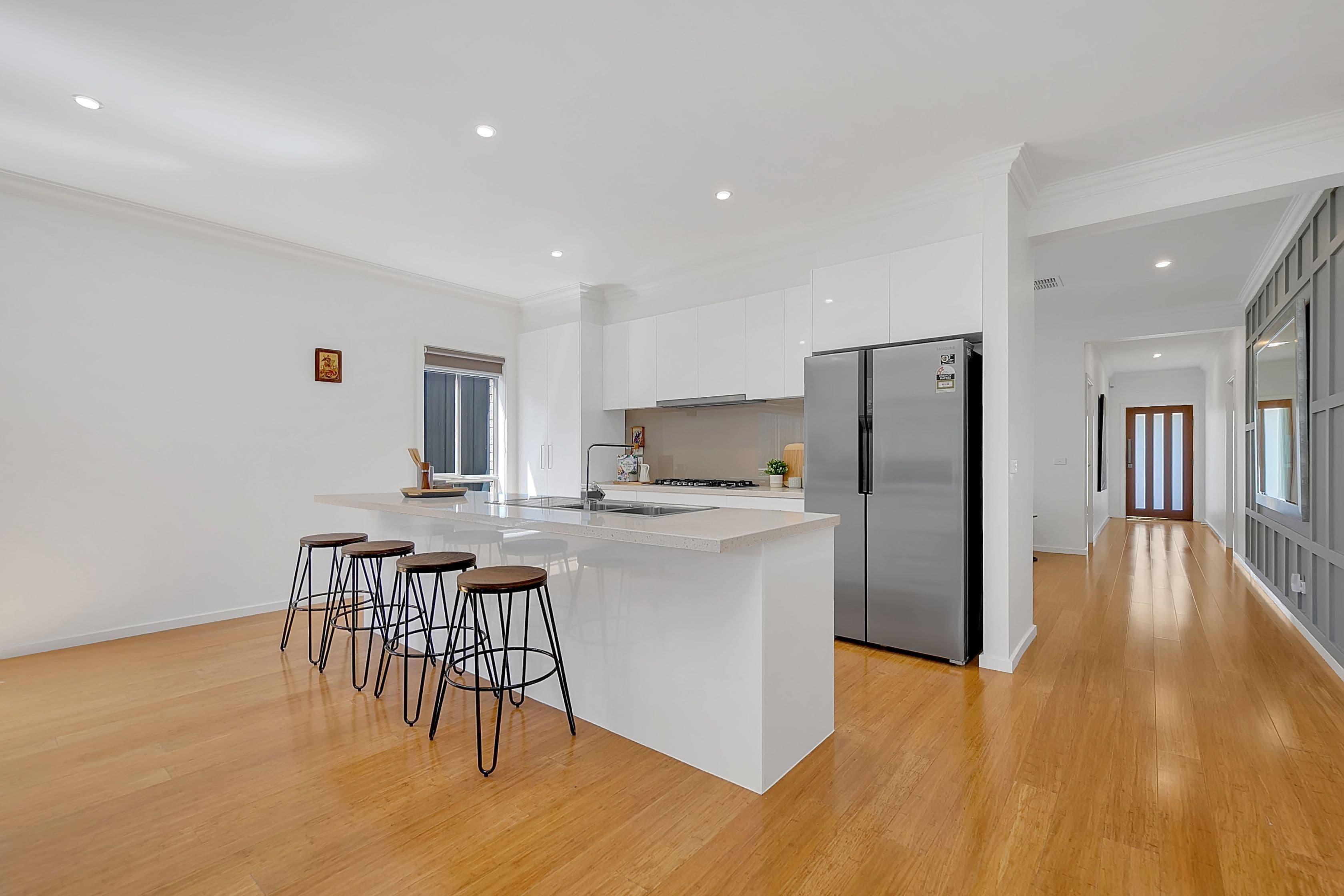 8 Gallagher Way, Mernda VIC 3754, Mernda - Thumbnail 3