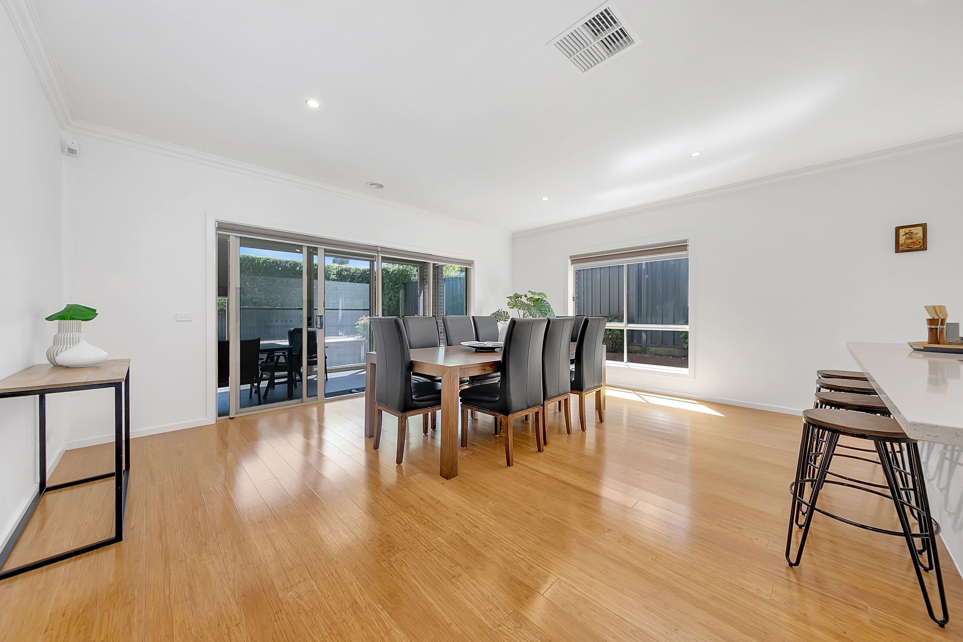 8 Gallagher Way, Mernda VIC 3754, Mernda - Thumbnail 6