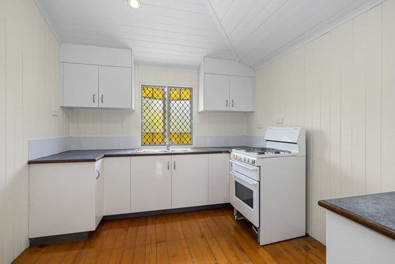 10 Tomkins Street, Cluden QLD 4811, Cluden - Thumbnail 5