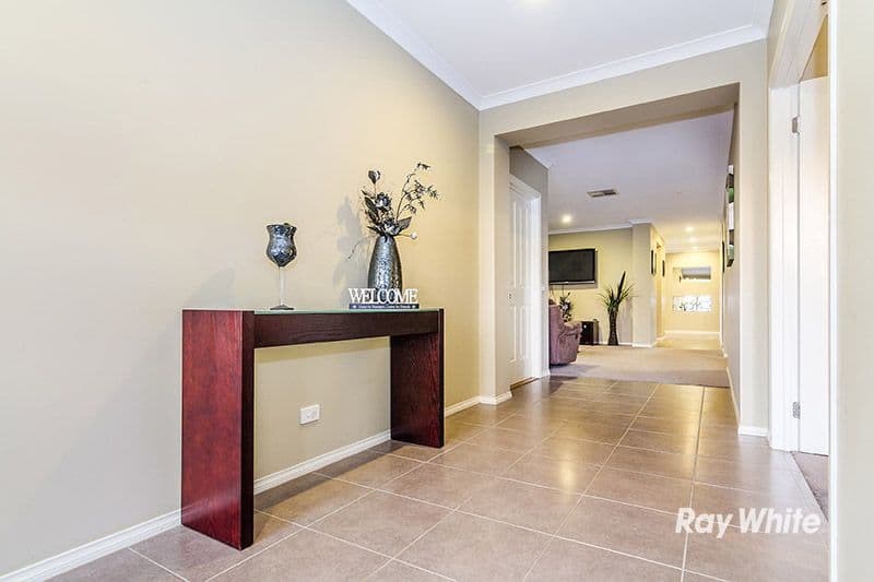 6 Hugden Road, Lyndhurst VIC 3975, Lyndhurst - Thumbnail 2