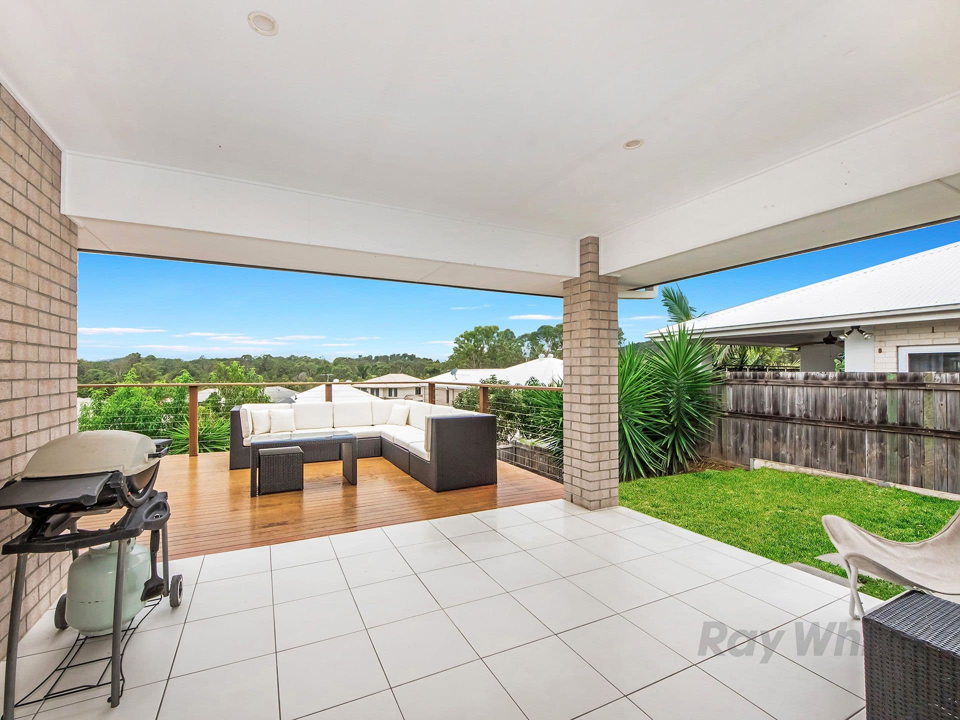 40 Landsdowne Drive, Ormeau Hills QLD 4208, Ormeau Hills - Thumbnail 2