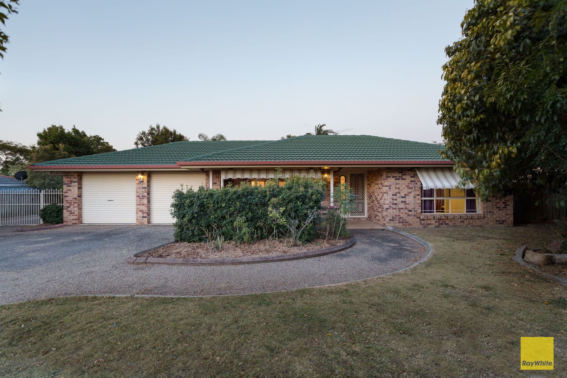 24 Strachan Road, Victoria Point QLD 4165, Victoria Point - Thumbnail 2