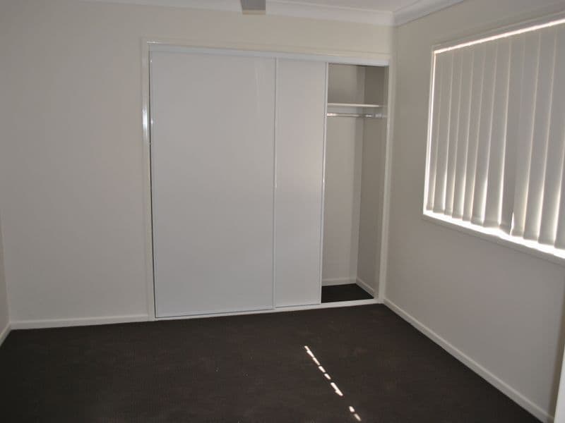 13 Webb Street, Russell Island QLD 4184, Russell Island - Thumbnail 3