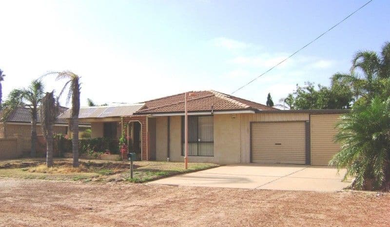 4 Queenscliffe Close, TARCOOLA BEACH WA 6530, Tarcoola Beach - Image 1