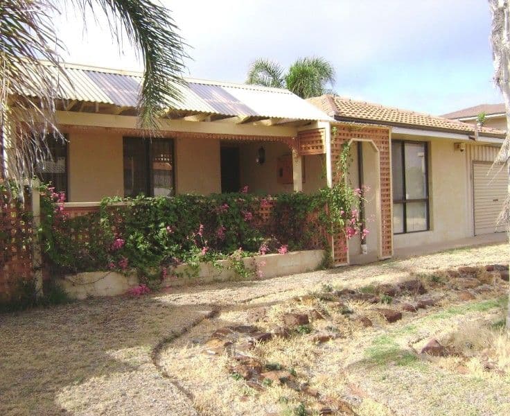 4 Queenscliffe Close, TARCOOLA BEACH WA 6530, Tarcoola Beach - Thumbnail 2