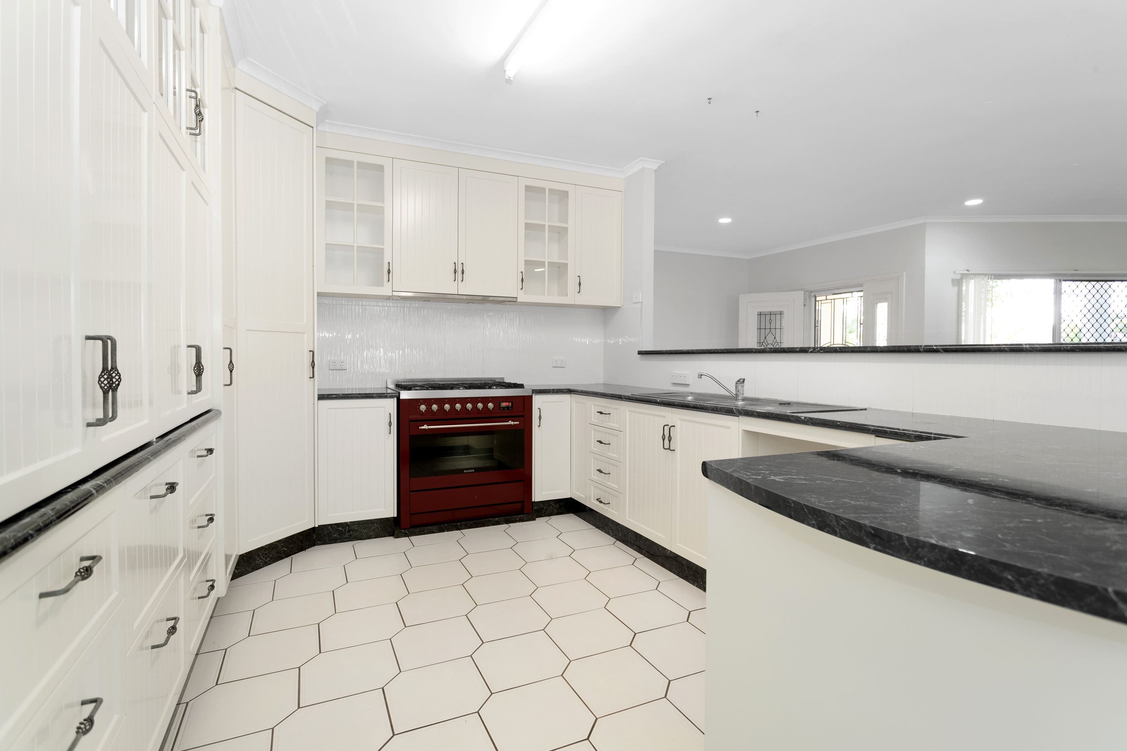 8 Dell Court, Beaconsfield QLD 4740, Beaconsfield - Thumbnail 7