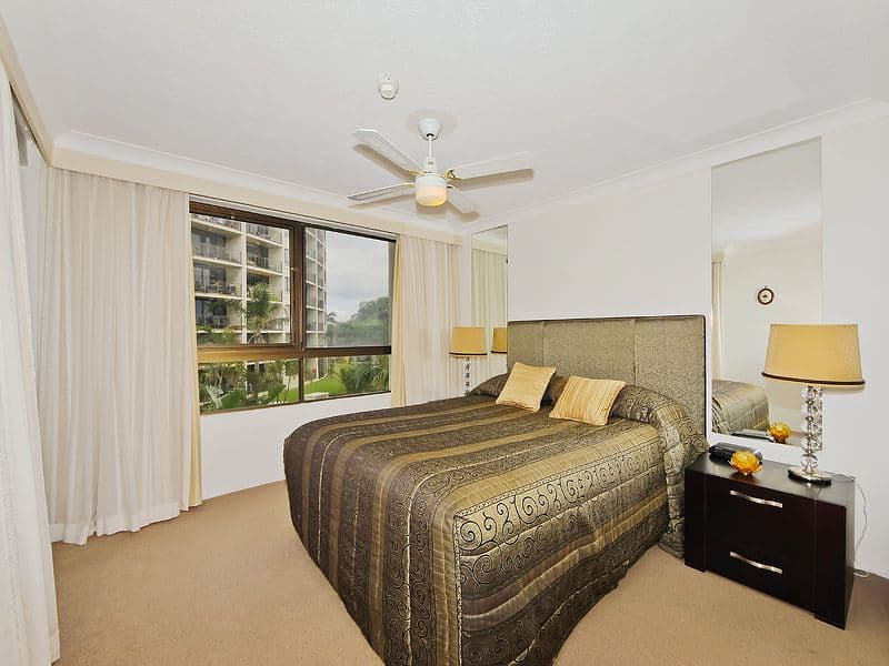 969 Gold Coast Highway, PALM BEACH QLD 4221, Palm Beach - Thumbnail 4