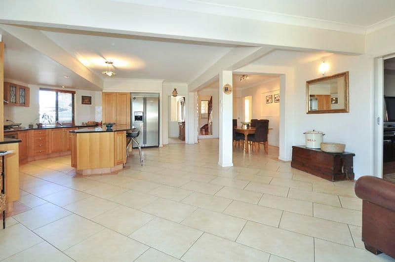 6 Tynedale Place, CARSELDINE QLD 4034, Carseldine - Thumbnail 5