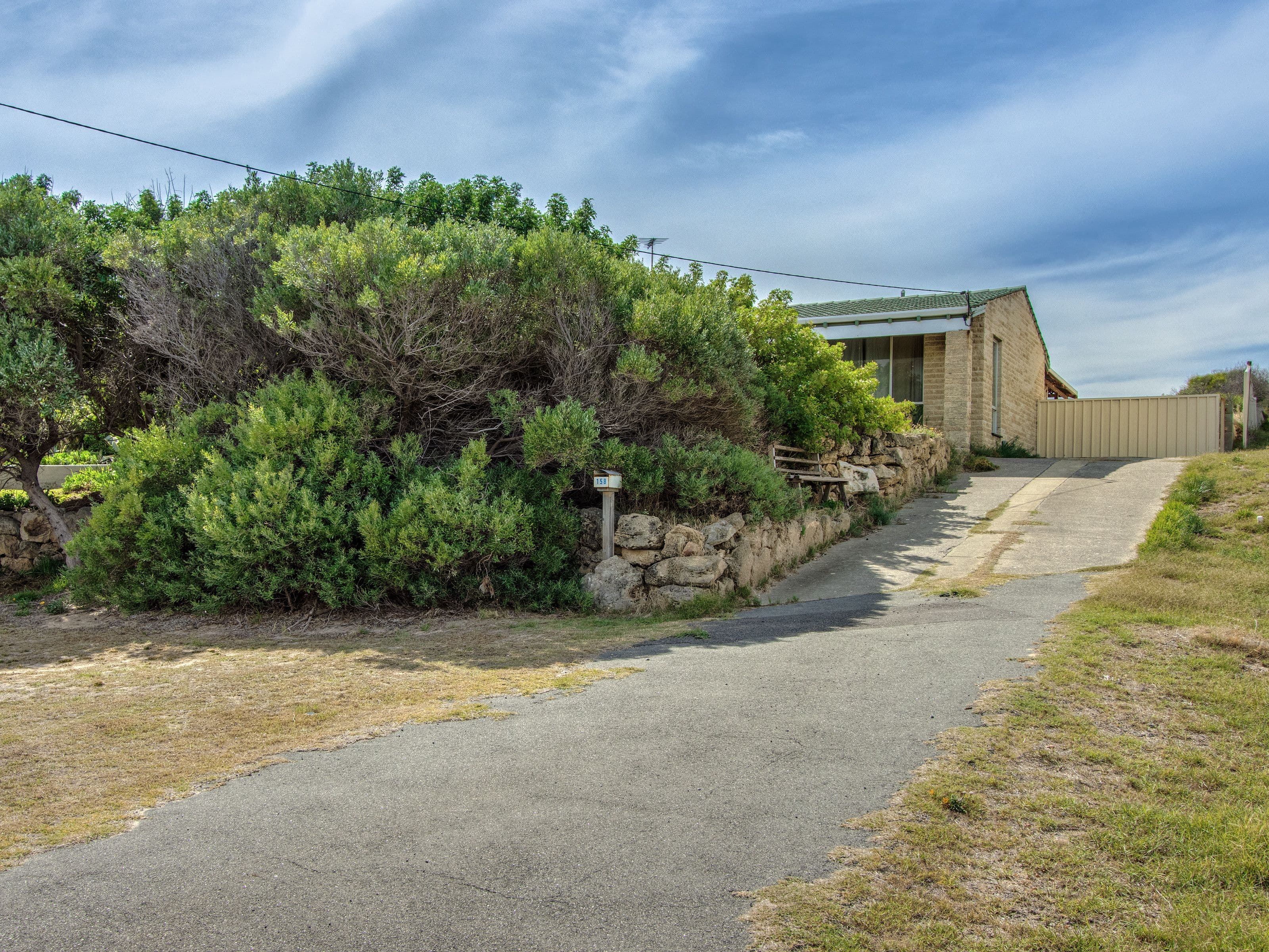 158 Warnbro Beach Road, Waikiki WA 6169, Waikiki - Thumbnail 5