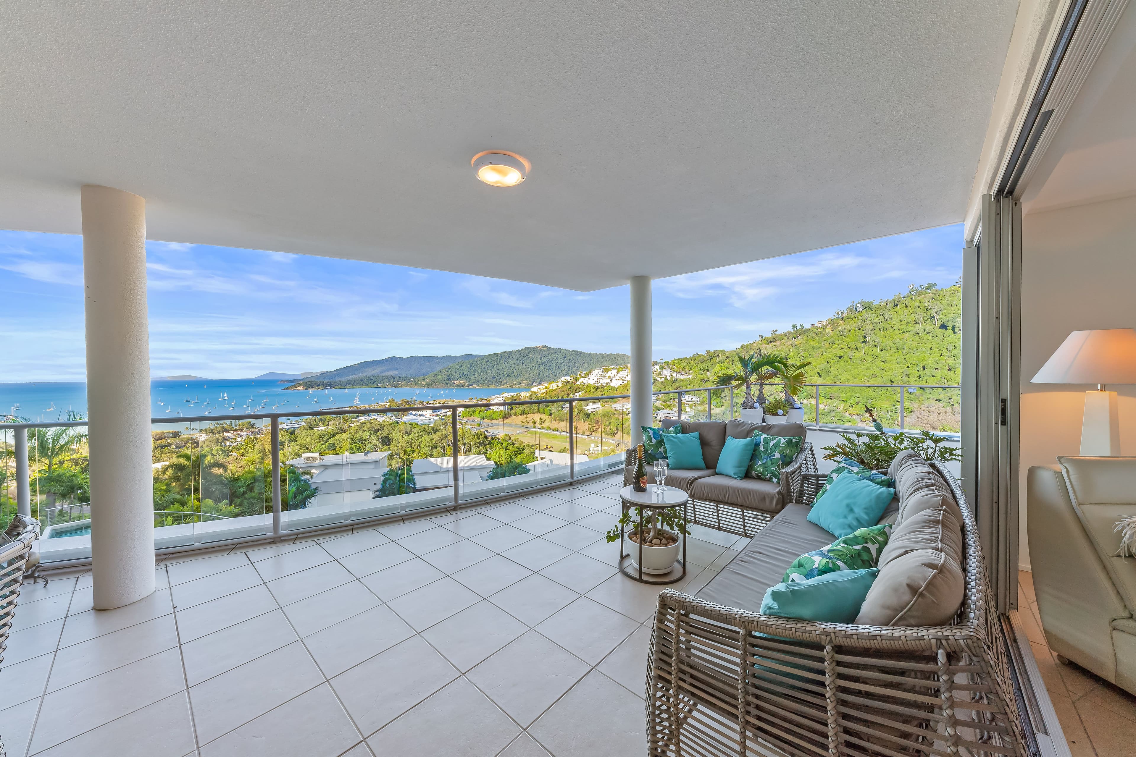 18 Seaview Drive, AIRLIE BEACH QLD 4802, Airlie Beach - Image 1