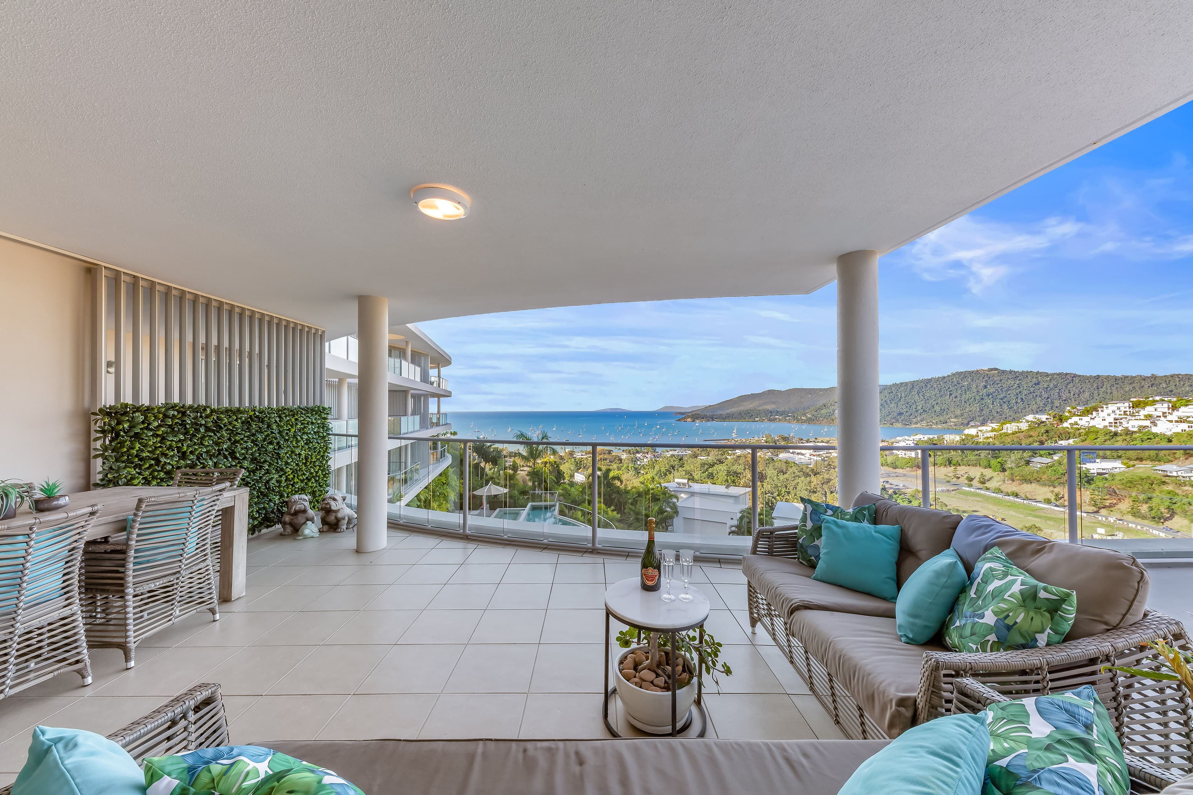 18 Seaview Drive, AIRLIE BEACH QLD 4802, Airlie Beach - Thumbnail 5
