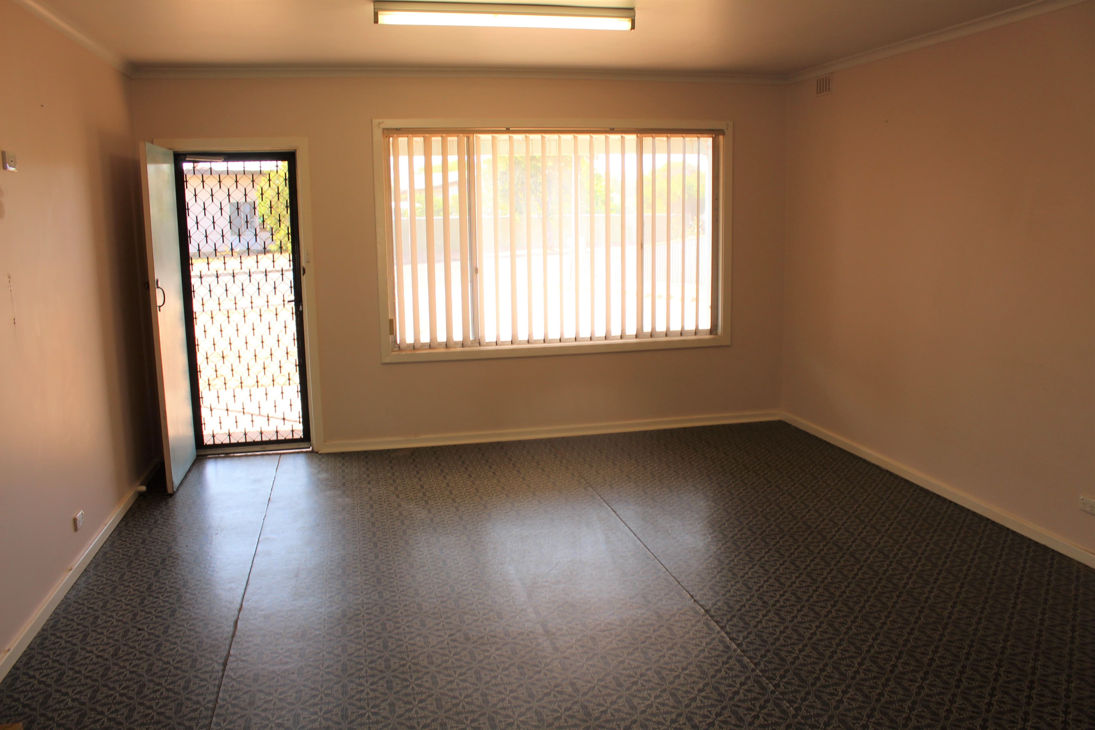 16 SIDNEY Road, Tumby Bay SA 5605, Tumby Bay - Thumbnail 3