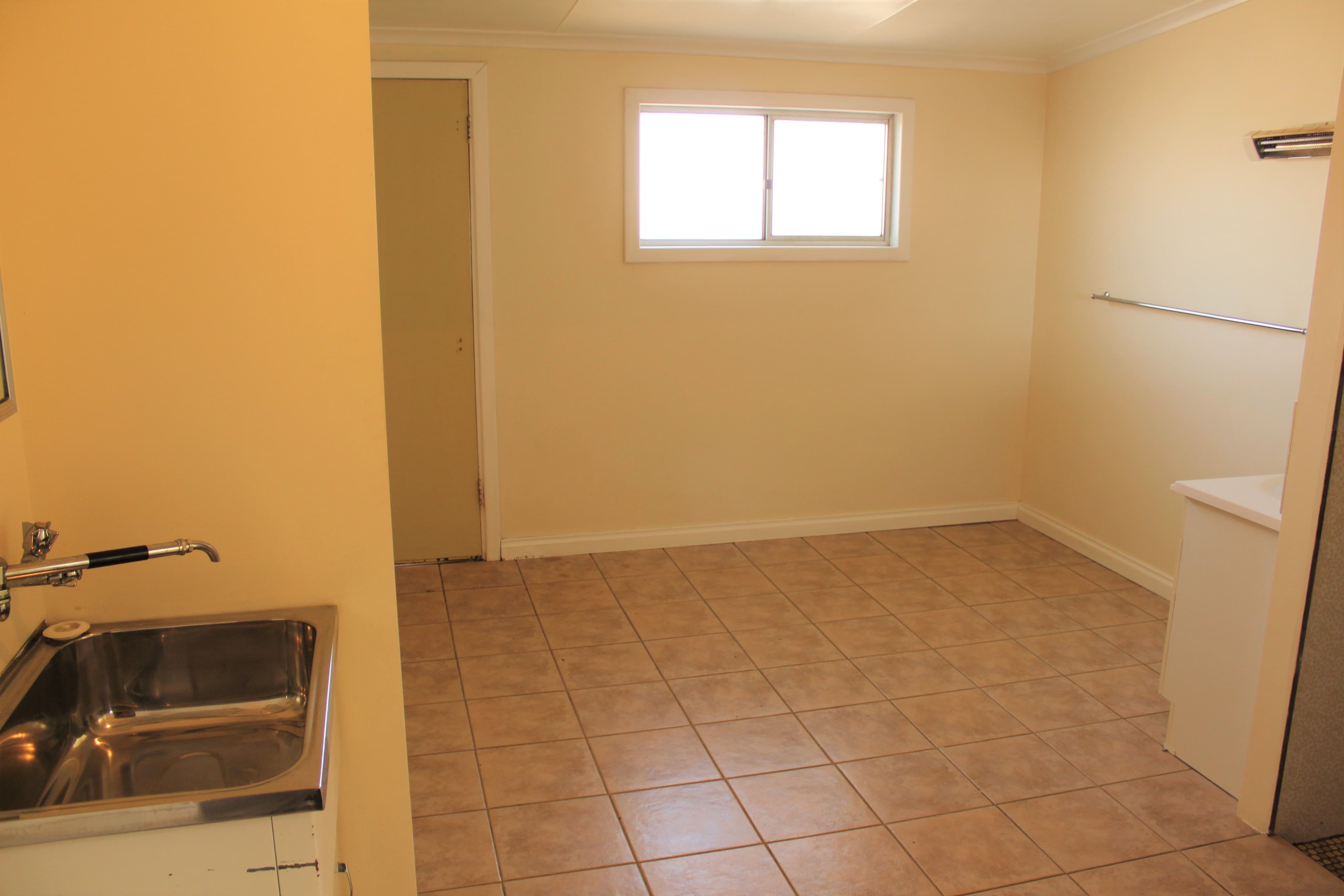 16 SIDNEY Road, Tumby Bay SA 5605, Tumby Bay - Thumbnail 8