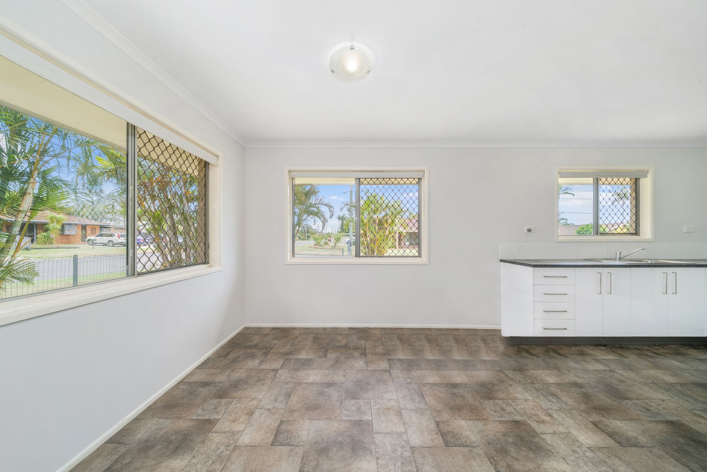 4 Napier Street, Kippa-Ring QLD 4021, Kippa-Ring - Thumbnail 4