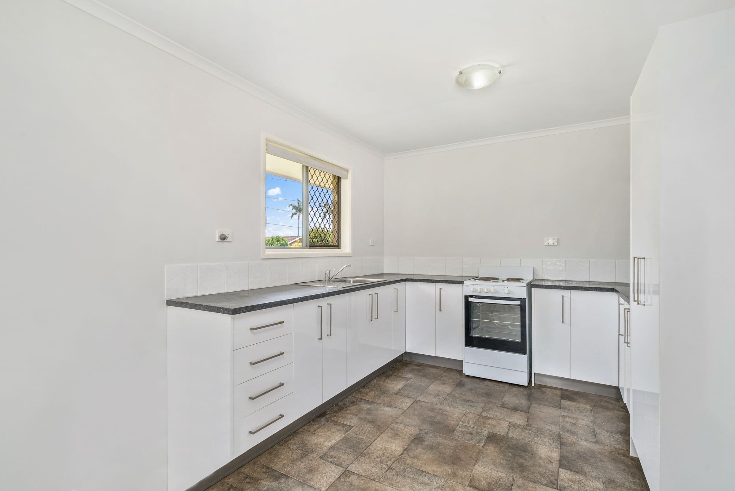 4 Napier Street, Kippa-Ring QLD 4021, Kippa-Ring - Thumbnail 5