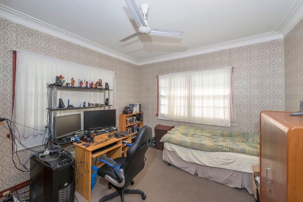 24 Orcades Road, YERONGA QLD 4104, Yeronga - Thumbnail 8