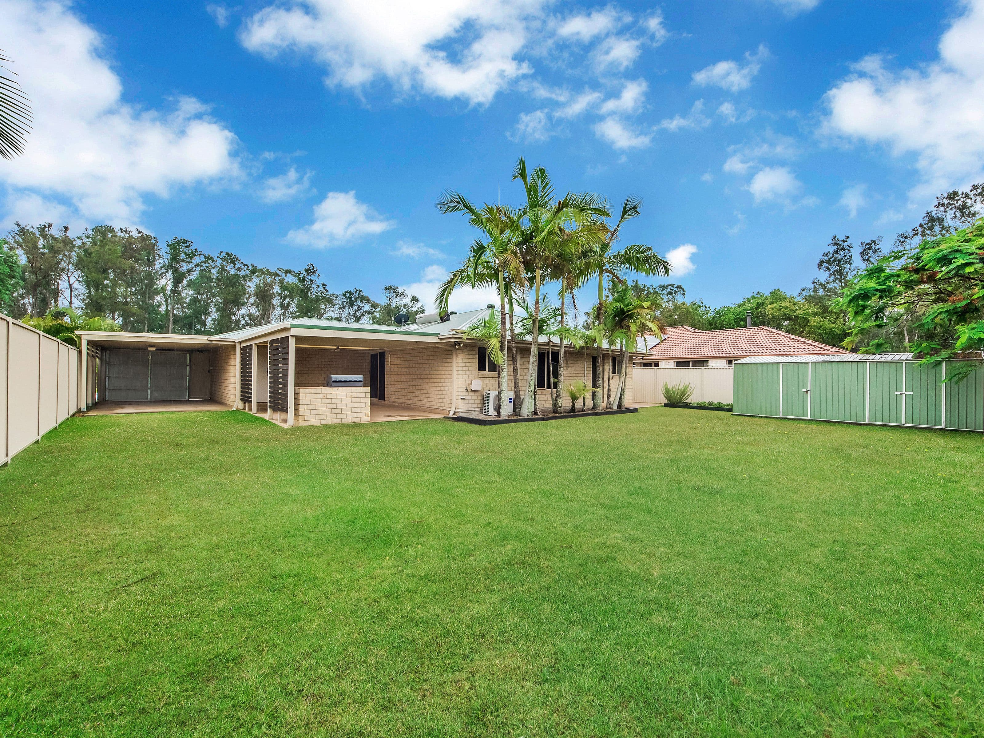 6 Waverley Park Close, Oxenford QLD 4210, Oxenford - Thumbnail 2