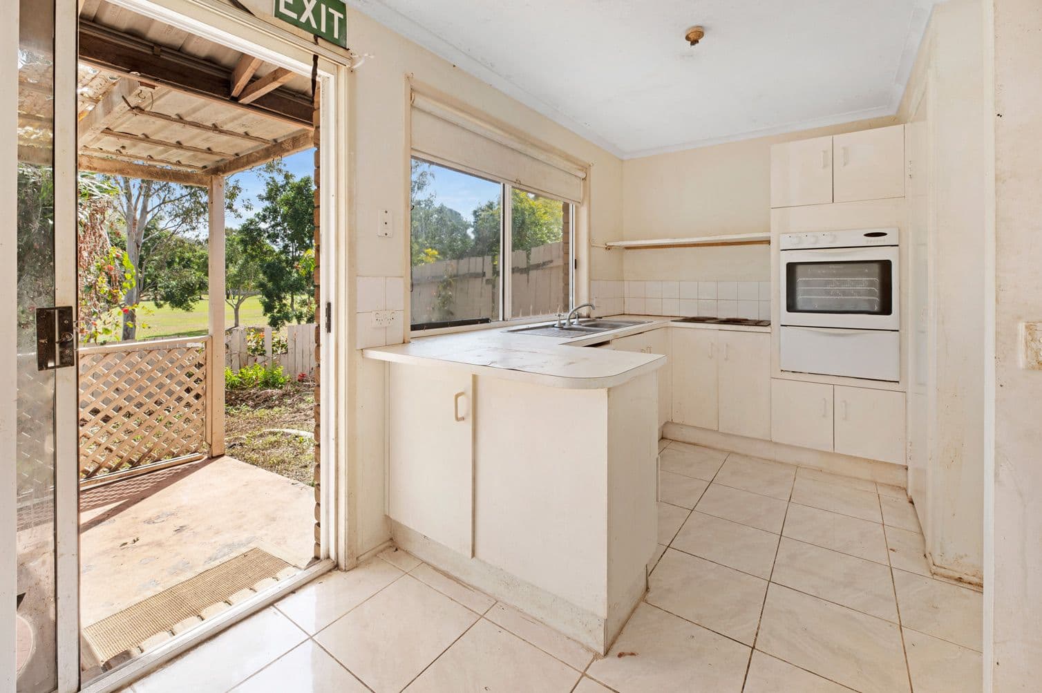 16-22 Hollywood Place, Oxenford QLD 4210, Oxenford - Thumbnail 5