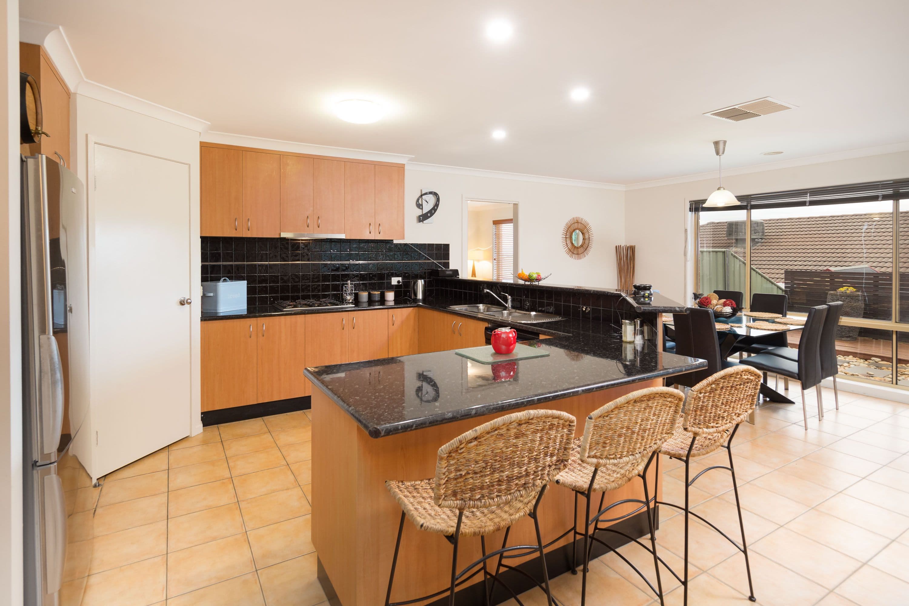 17 Mace Court, Glenroy - Thumbnail 3