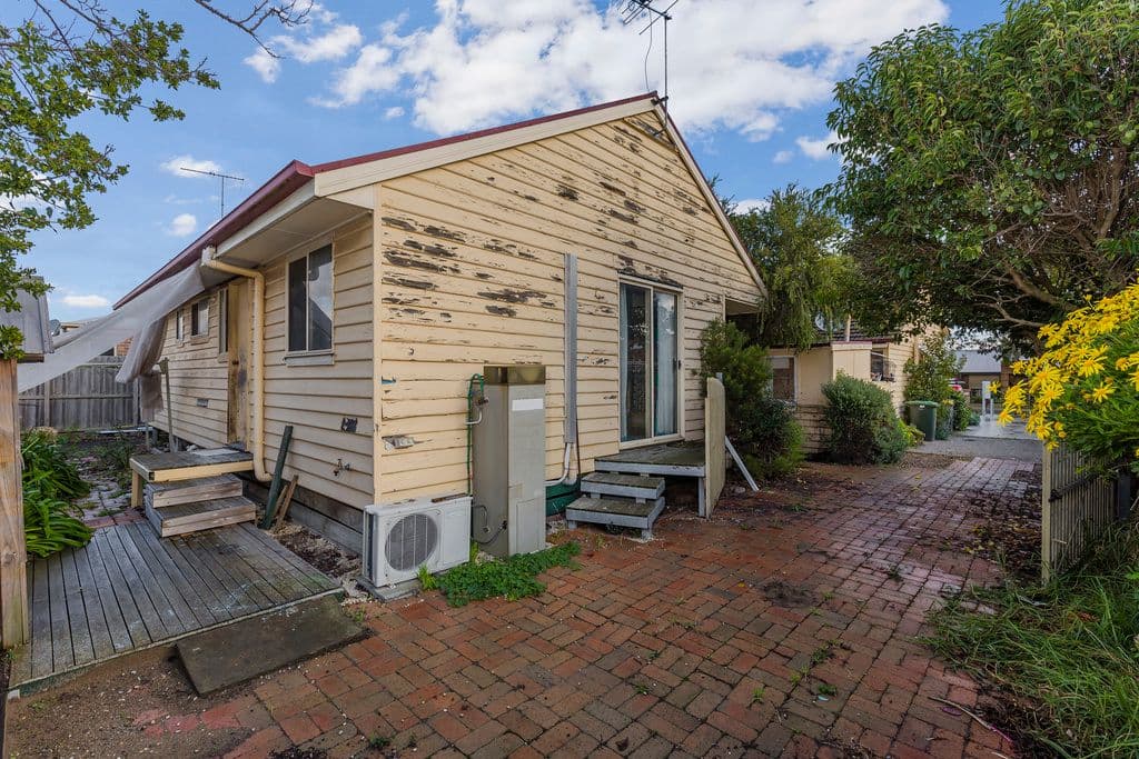 11 McNeil Avenue, East Geelong VIC 3219, East Geelong - Thumbnail 6