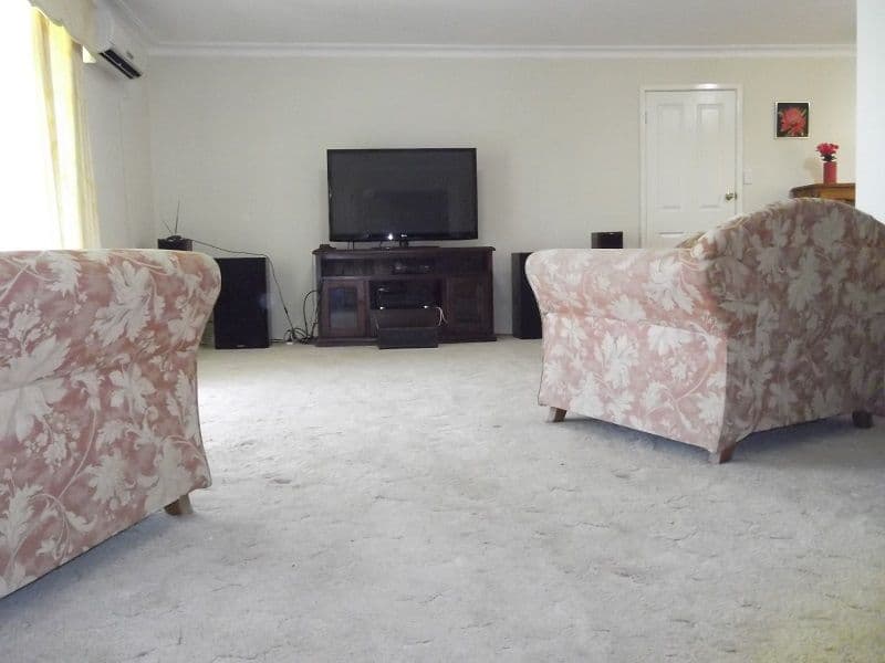 4 Duffey Avenue, COWRA NSW 2794, Cowra - Thumbnail 2