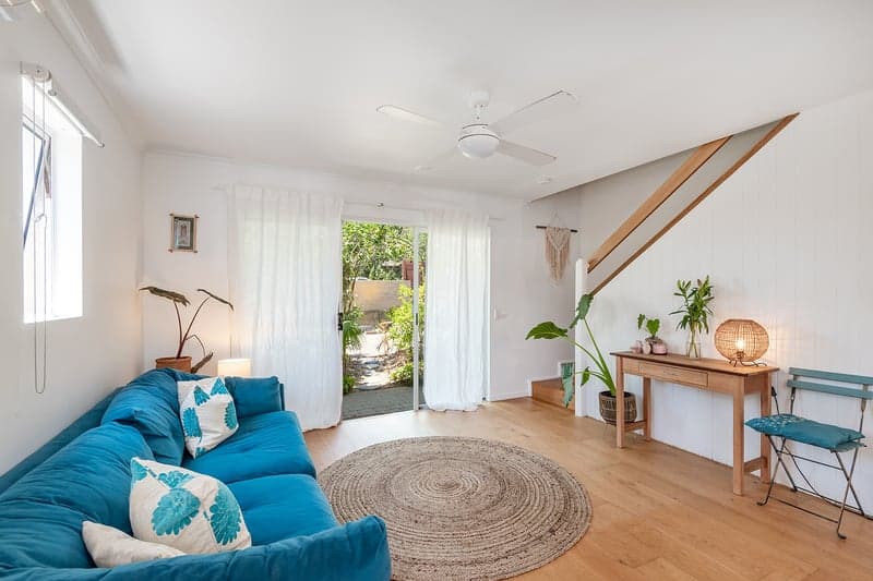 1/23 Margit Crescent, Sunrise Beach - Thumbnail 4