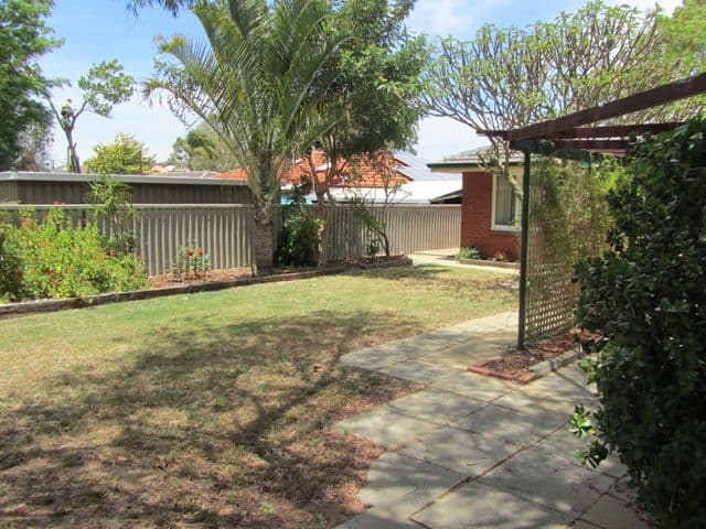 9 Menli Place, ORELIA WA 6167, Orelia - Thumbnail 4