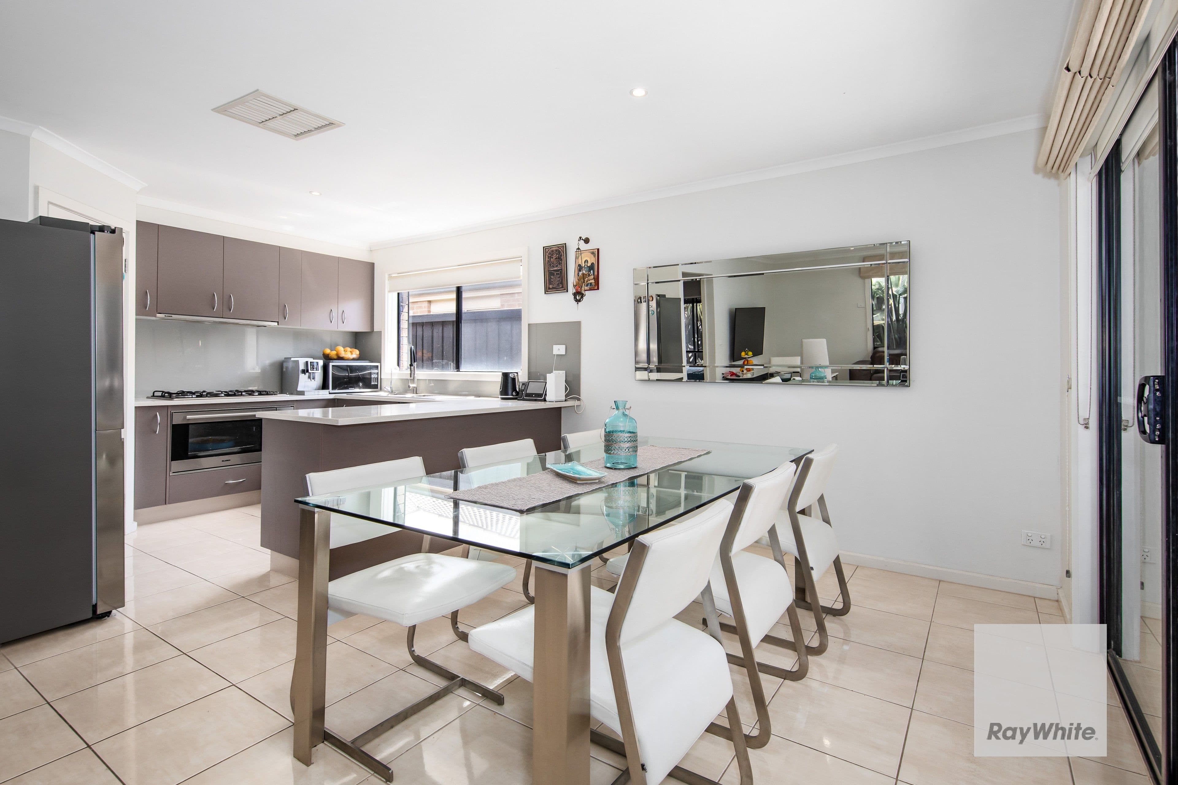 23 Old Course Crescent, Deer Park VIC 3023, Deer Park - Thumbnail 3