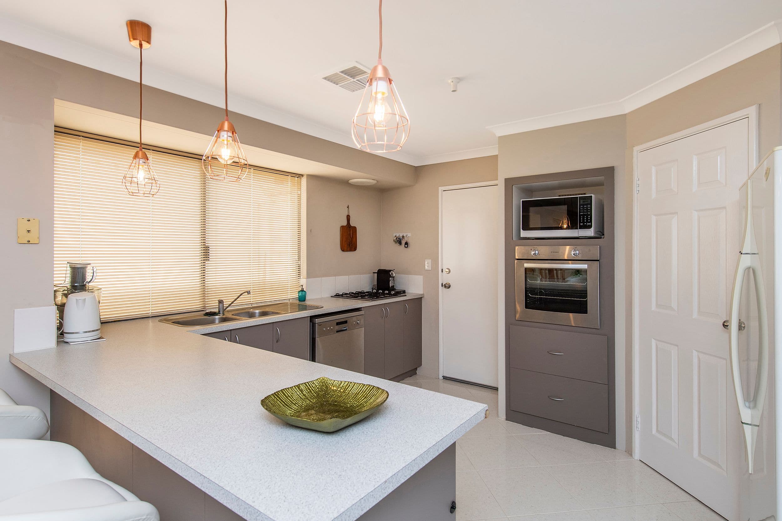 37 Liesham Crescent, Baldivis WA 6171, Baldivis - Thumbnail 2