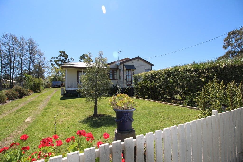 7 Sterling, Southbrook QLD 4363, Southbrook - Image 1