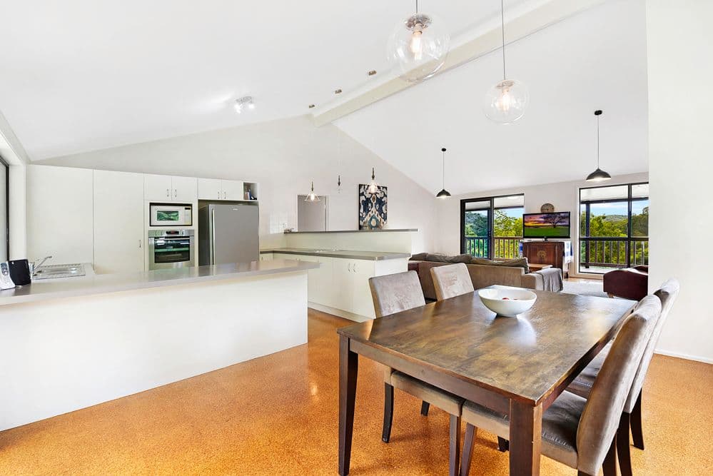 4 Bodalla Place, Tallebudgera QLD 4228, Tallebudgera - Thumbnail 4