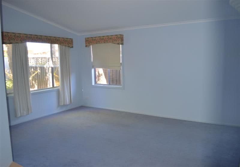 26 Ron Gordon Place, DUBBO NSW 2830, Dubbo - Thumbnail 5