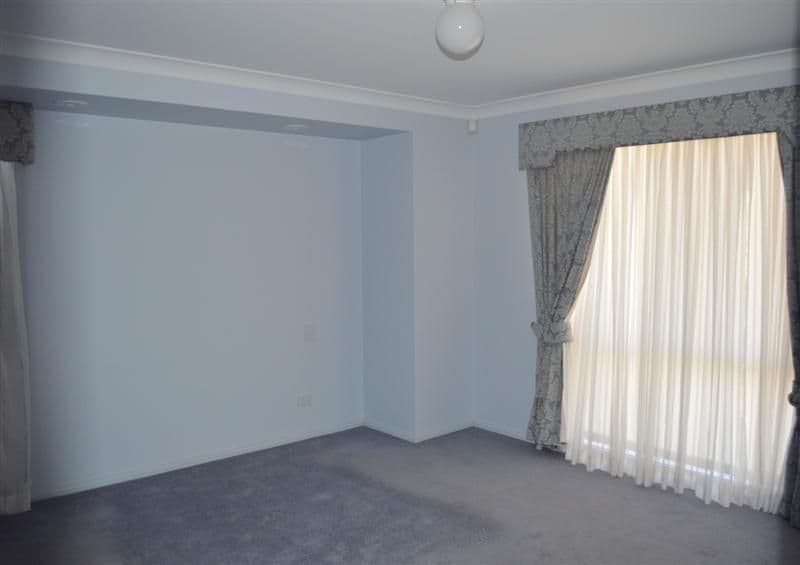 26 Ron Gordon Place, DUBBO NSW 2830, Dubbo - Thumbnail 6