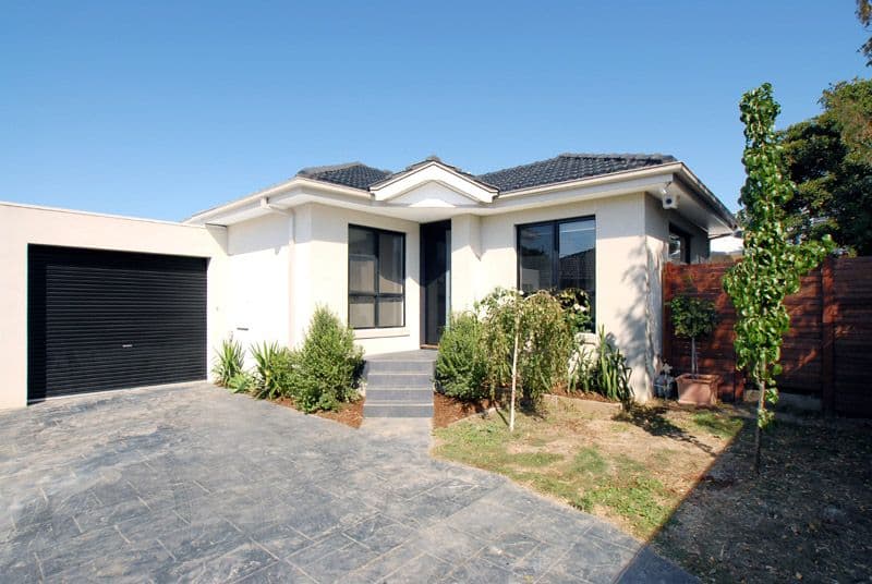  17  Norfolk Street, GLEN WAVERLEY VIC 3150, Glen Waverley - Image 1