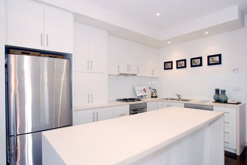  17  Norfolk Street, GLEN WAVERLEY VIC 3150, Glen Waverley - Thumbnail 3