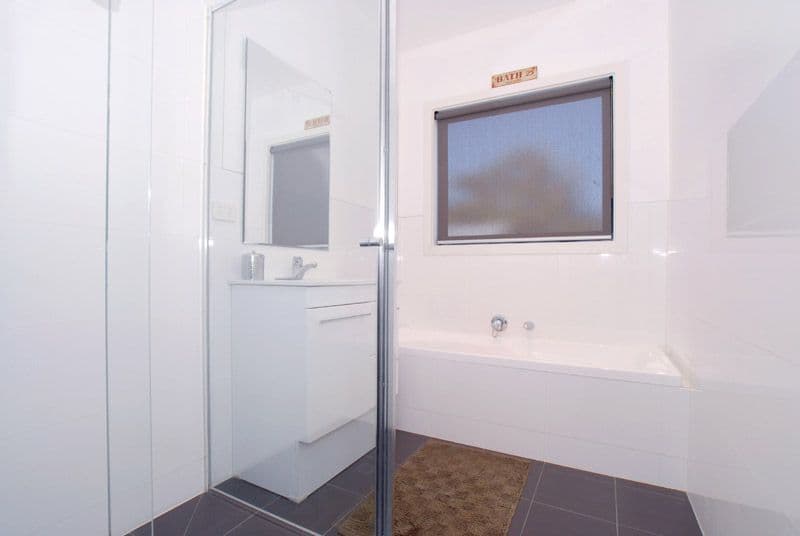  17  Norfolk Street, GLEN WAVERLEY VIC 3150, Glen Waverley - Thumbnail 5