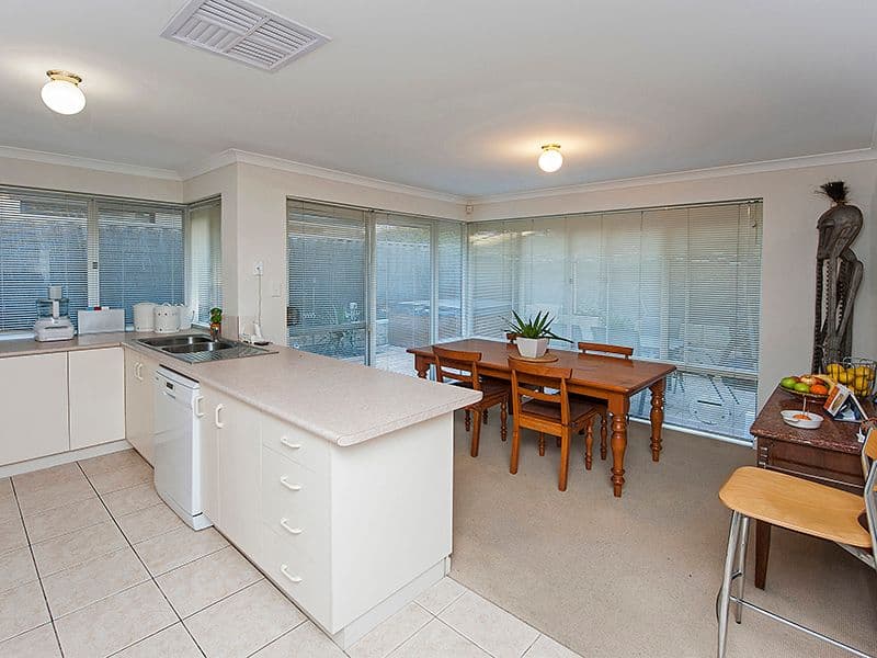 129 Roberts Road, RIVERVALE WA 6103, Rivervale - Thumbnail 2
