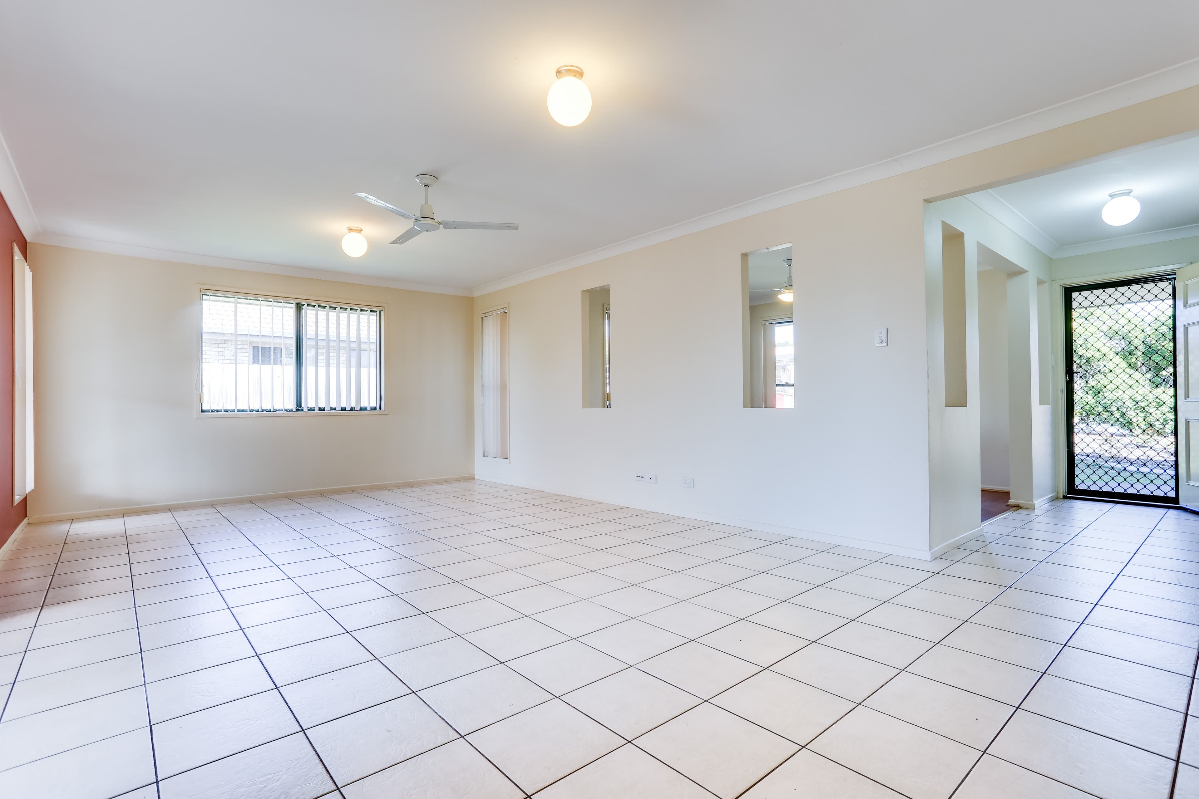 158 Edwards Street, Raceview QLD 4305, Raceview - Thumbnail 2