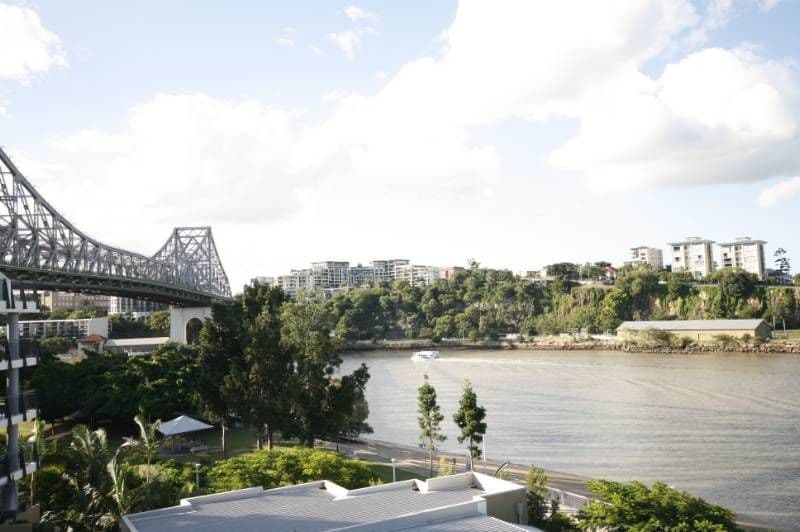 1 Holman Street, KANGAROO POINT QLD 4169, Kangaroo Point - Image 1