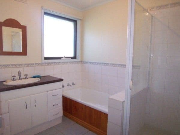 52 Paddington Avenue, CARRUM DOWNS VIC 3201, Carrum Downs - Thumbnail 4