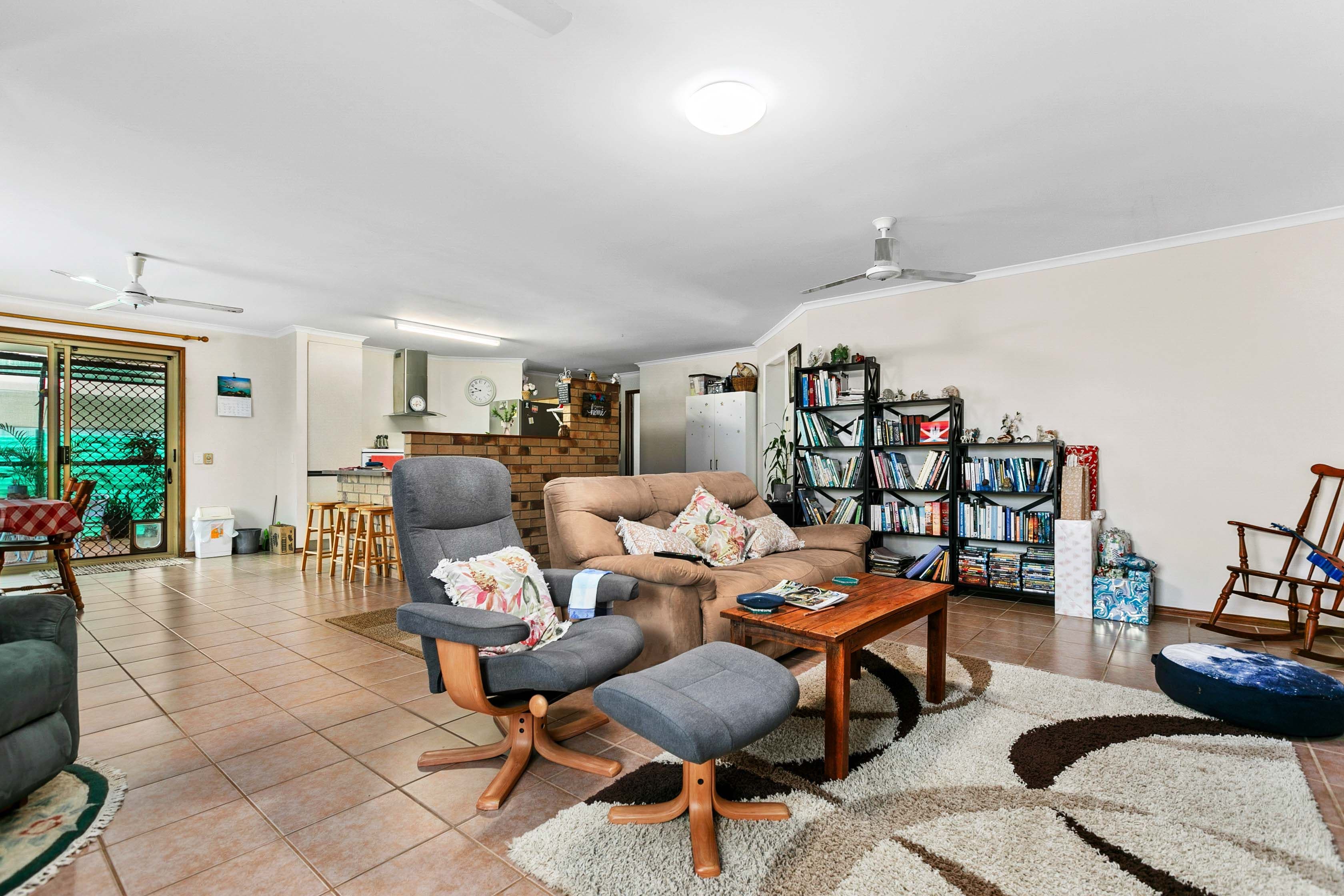 19 Pineapple Avenue, Torquay QLD 4655, Torquay - Thumbnail 6