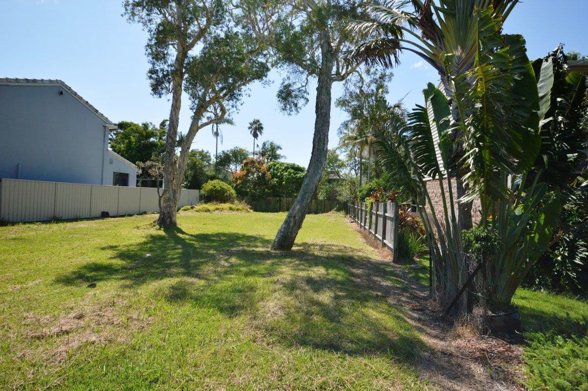 9 Blue Gum Avenue, SANDY BEACH NSW 2456, Sandy Beach - Thumbnail 6