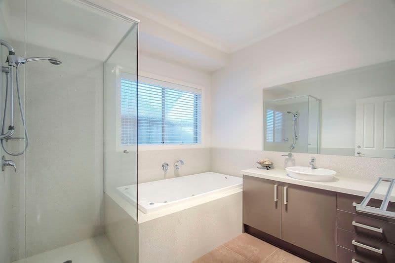 11 Red Oak Terrace, LYNDHURST VIC 3975, Lyndhurst - Thumbnail 5