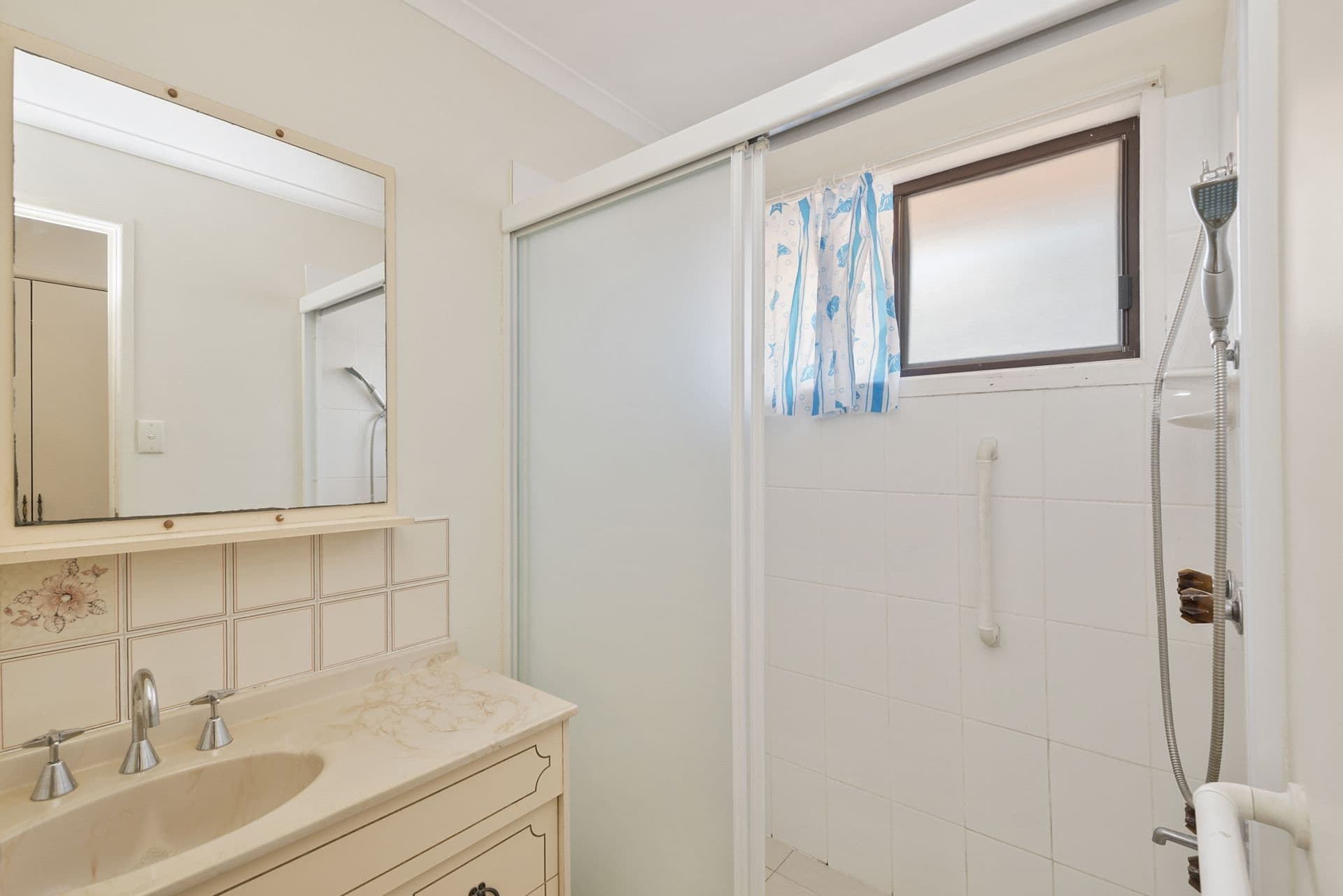 112 Oxley Avenue, Woody Point QLD 4019, Woody Point - Thumbnail 5