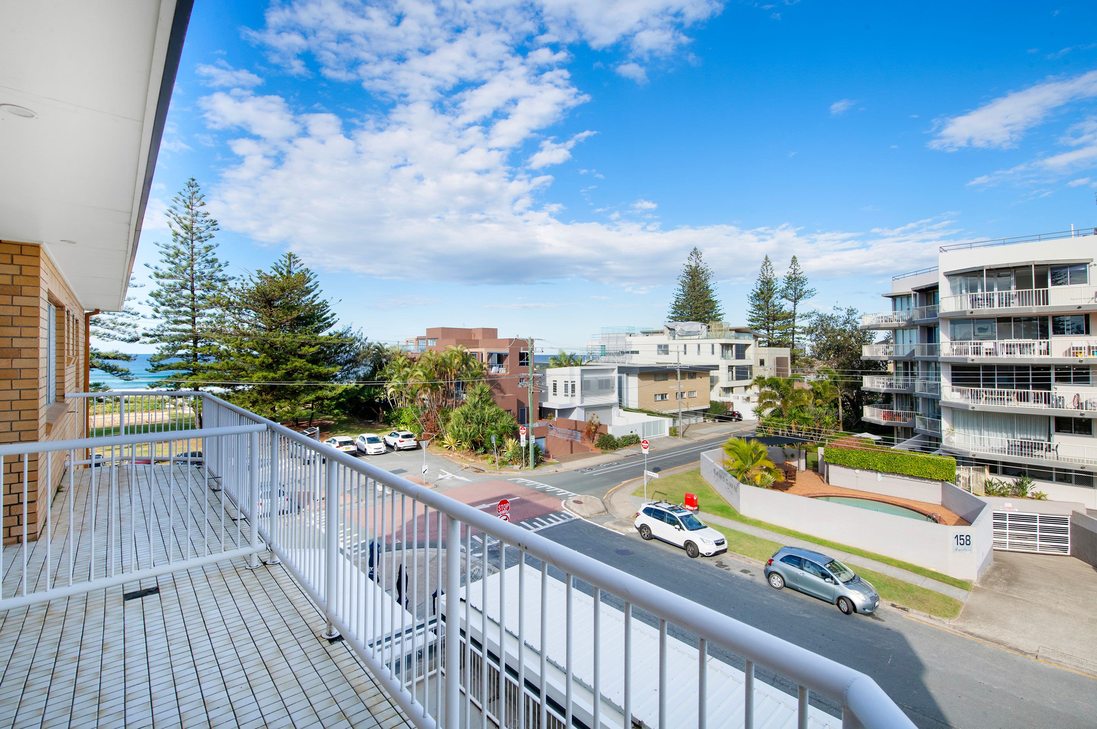 168 Hedges Avenue, Mermaid Beach QLD 4218, Mermaid Beach - Thumbnail 2