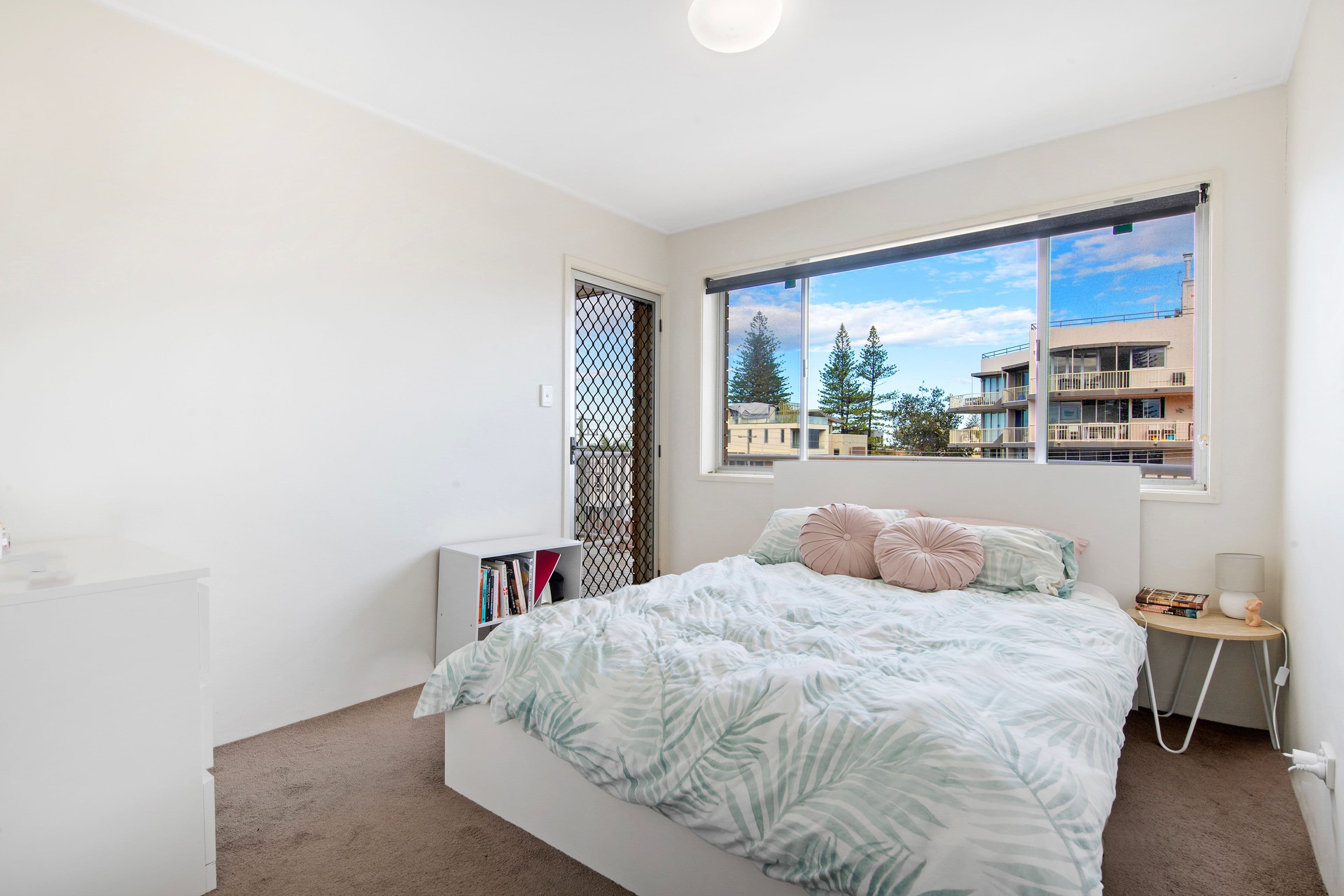 168 Hedges Avenue, Mermaid Beach QLD 4218, Mermaid Beach - Thumbnail 3