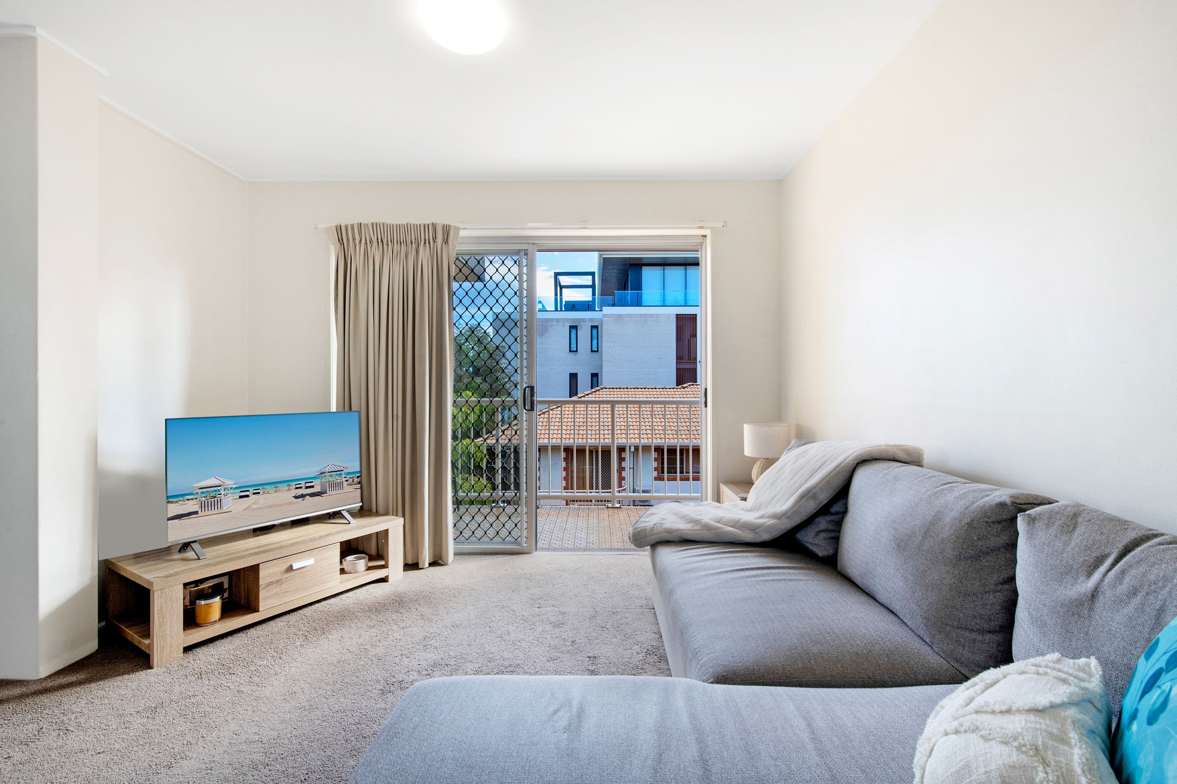 168 Hedges Avenue, Mermaid Beach QLD 4218, Mermaid Beach - Thumbnail 4