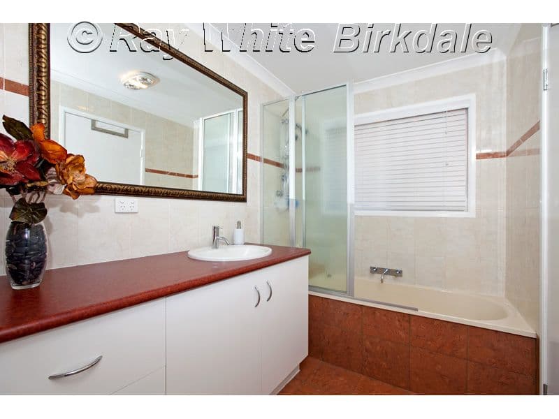 25 MacLeay Crescent, TINGALPA QLD 4173, Tingalpa - Thumbnail 5