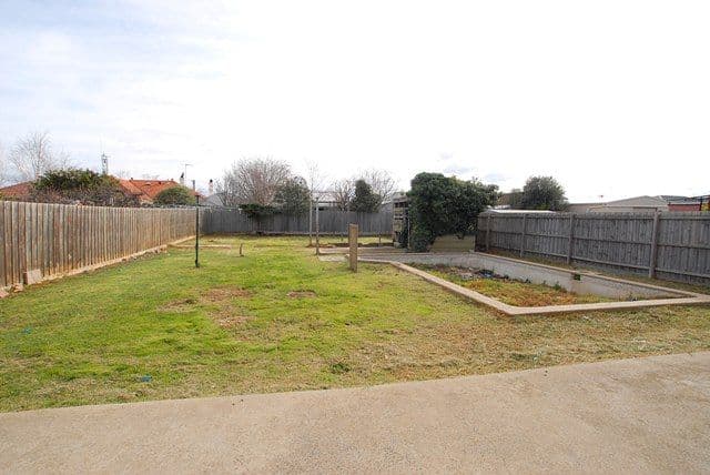 19 Mary Avenue, WERRIBEE VIC 3030, Werribee - Thumbnail 5