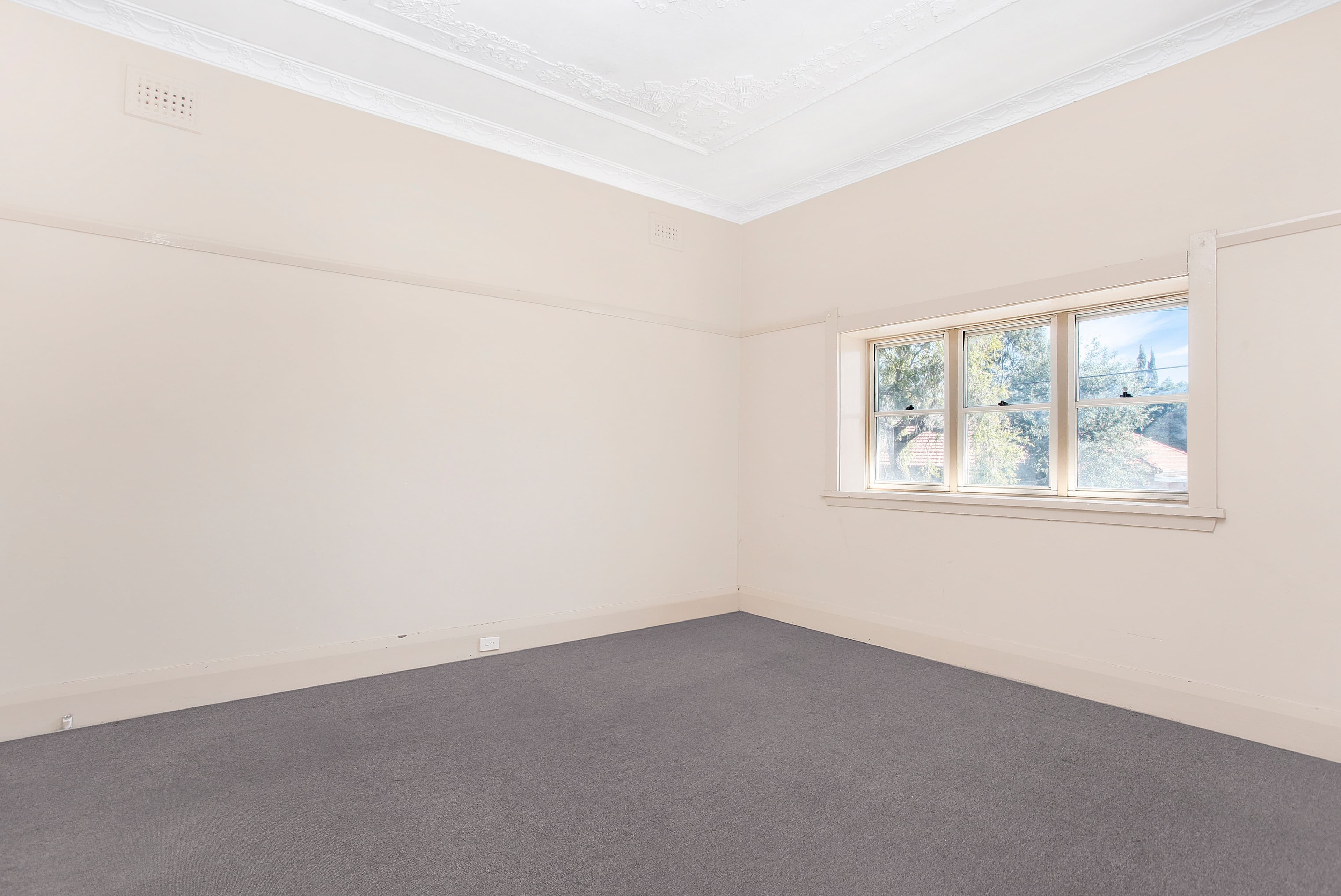 28 Reginald Avenue, Belmore - Thumbnail 2